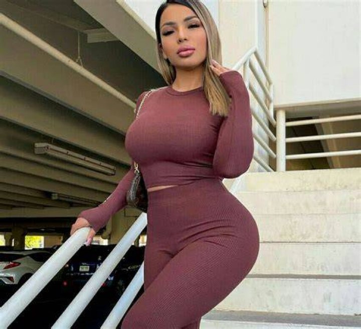 Emmeline Glam - Bio, Age, Wiki, Facts and Family