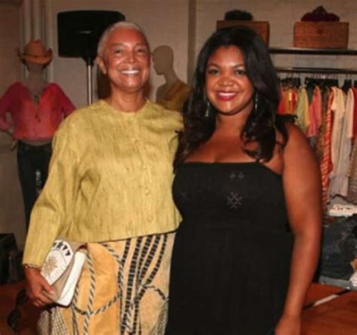 Ensa Cosby - Bio, Age, Wiki, Facts and Family