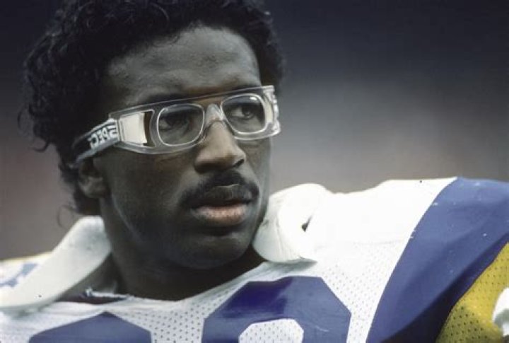 Eric Dickerson - Bio, Age, net worth, height, Wiki, Facts and Family