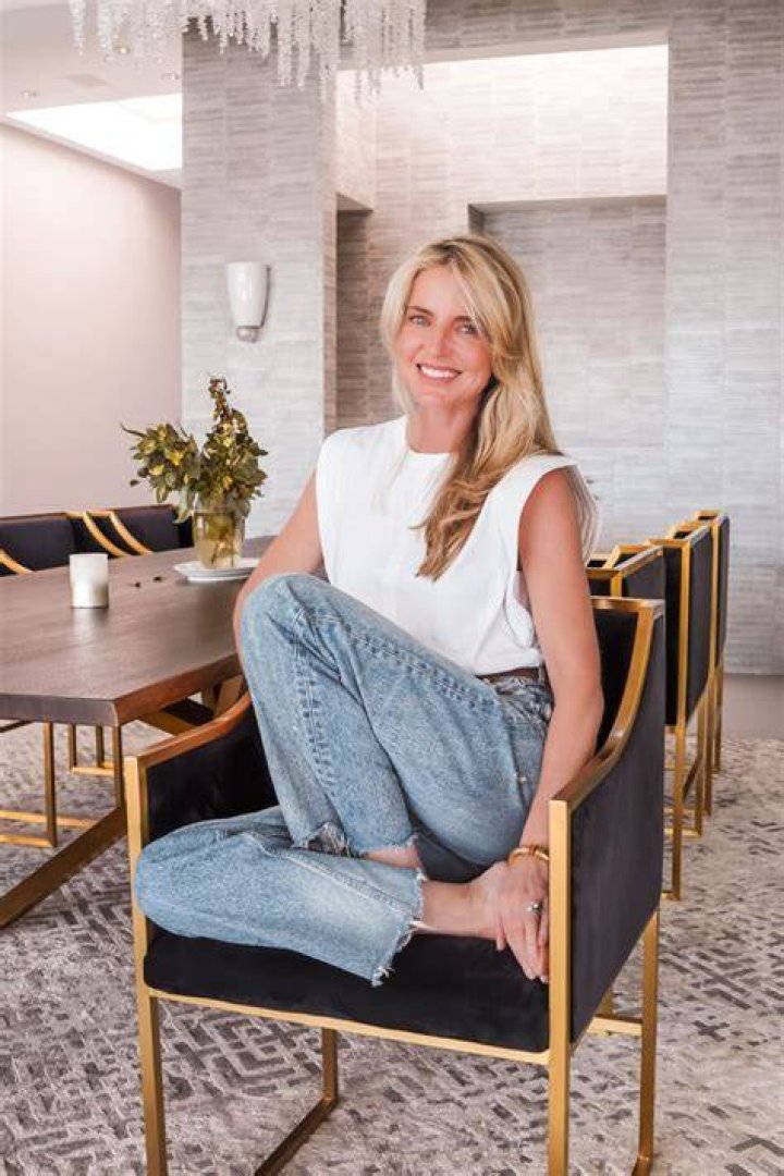 Erin Busbee - Bio, Age, Wiki, Facts and Family