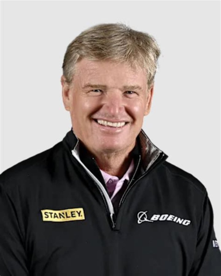Ernie Els - Bio, Age, net worth, height, Wiki, Facts and Family