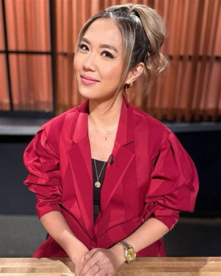 Esther Choi (chef) - Wikipedia, Age, Net Worth, Biography , Spotify, TikTok, Facebook, Facts and Family