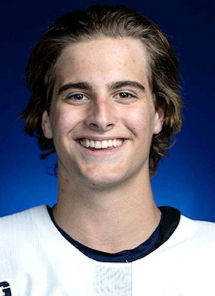 Ethan Edwards: Hockey Player Detailed Bio, Age, Birthday, & Height Insights and more