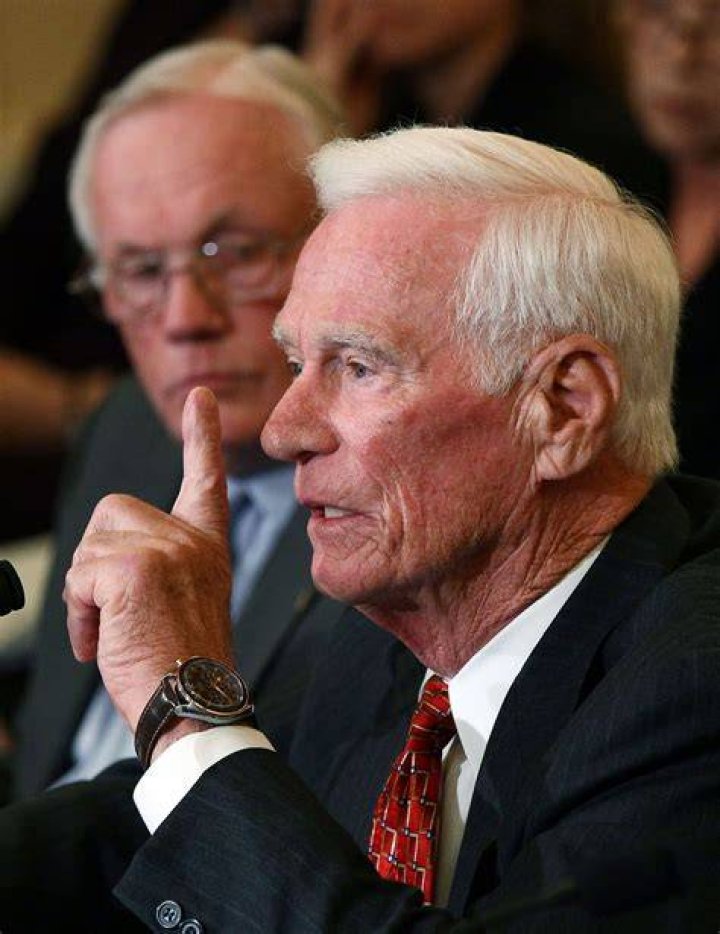 Eugene Cernan - Bio, Age, net worth, height, Wiki, Facts and Family