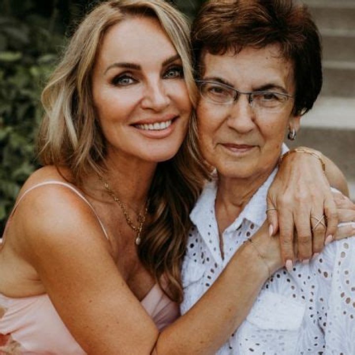 Eva Halina Rich - Bio, Age, Wiki, Facts and Family