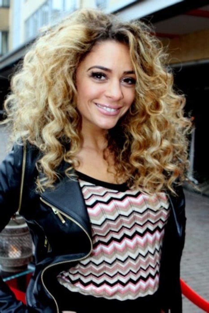 Fajah Lourens - Bio, Age, Wiki, Facts and Family
