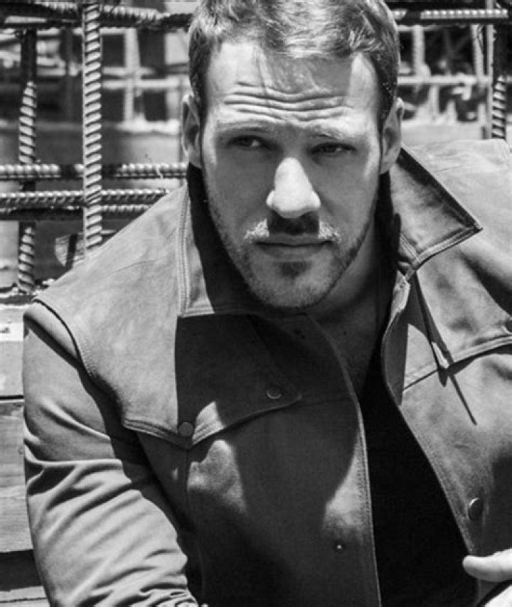 Falk Hentschel - Bio, Age, siblings, height, Wiki, Facts and Family