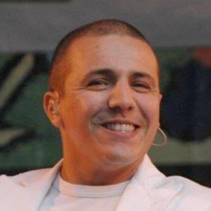 Faudel Belloua - Bio, Age, Wiki, Facts and Family