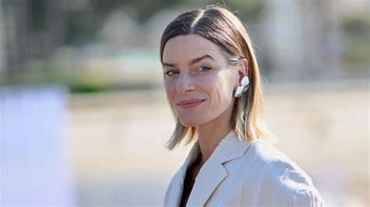 Fauve Hautot - Bio, Age, Wiki, Facts and Family