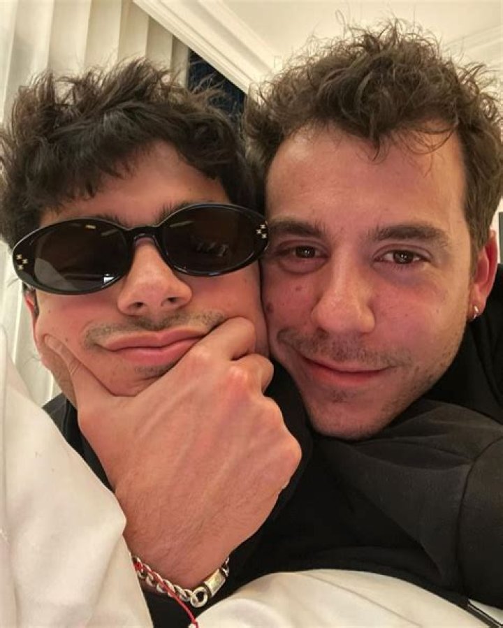 Fernando Dente - Bio, Age, siblings, Wiki, Facts and Family