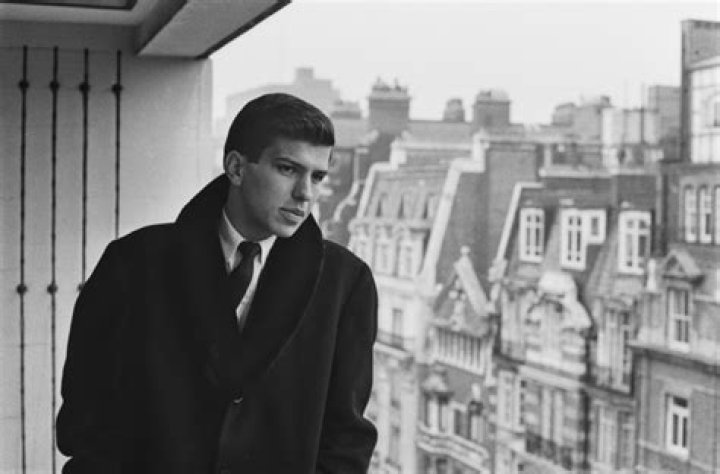 Frank Sinatra Jr. - Bio, Age, Wiki, Facts and Family