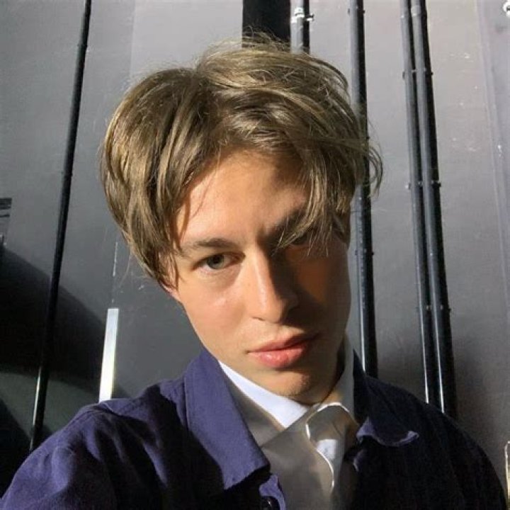 Frederik Rabe - Bio, Age, Wiki, Facts and Family
