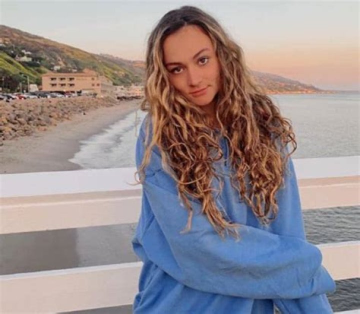 Gabriela Gonzalez - Bio, Age, Wiki, Facts and Family