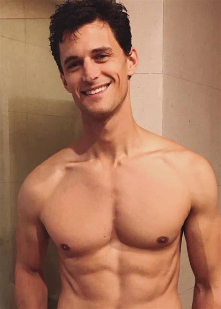 Garrett Neff - Bio, Age, weight, height, Wiki, Facts and Family