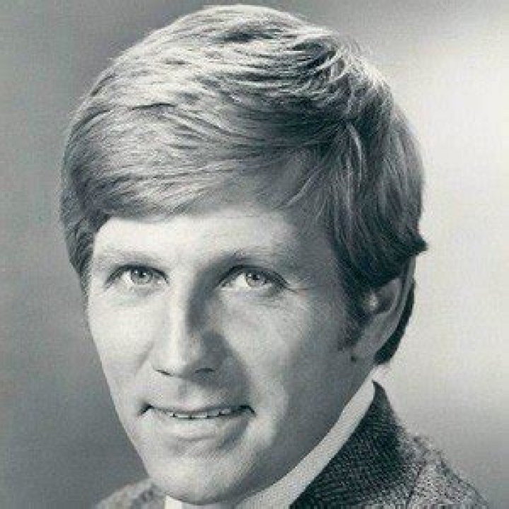 Gary Collins - Bio, Age, net worth, Wiki, Facts and Family
