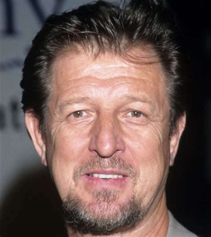 Gary Sandy - Bio, Age, net worth, height, Wiki, Facts and Family