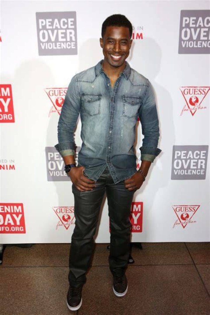 Gavin Houston - Bio, Age, net worth, siblings, height, Wiki, Facts and Family