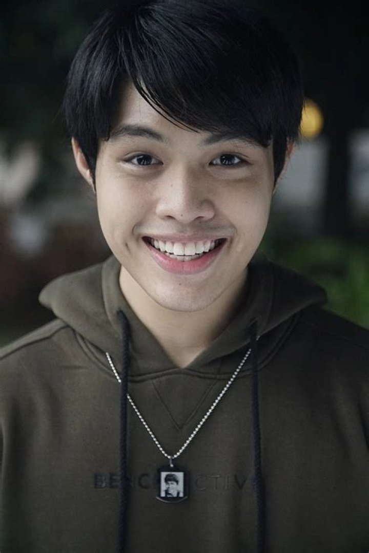 Gee Canlas - Bio, Age, Wiki, Facts and Family