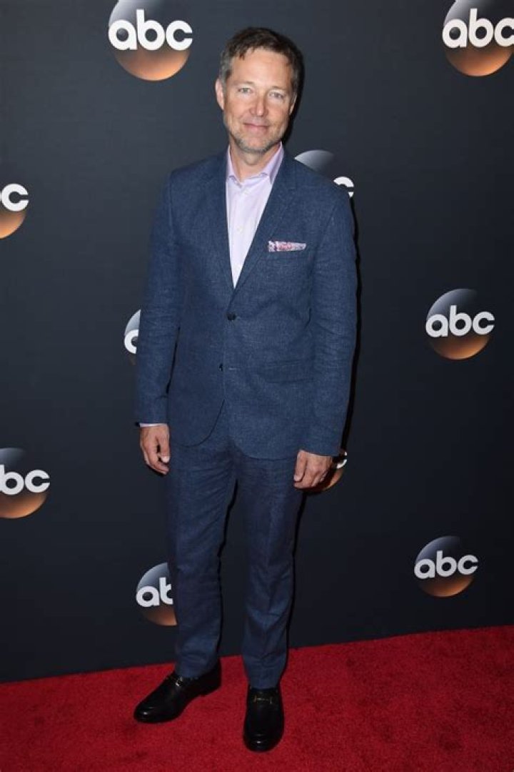George Newbern - Bio, Age, net worth, siblings, Wiki, Facts and Family
