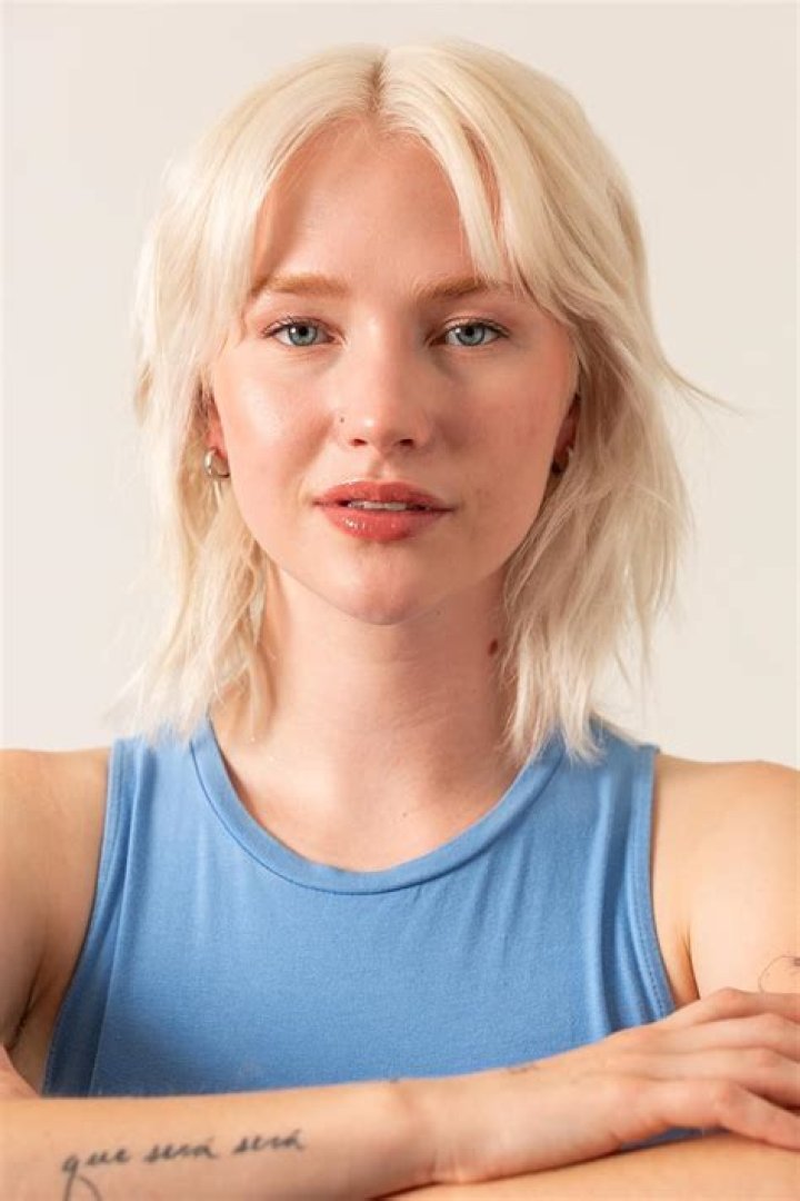 Georgia Bridgers - Bio, Age, Wiki, Facts and Family