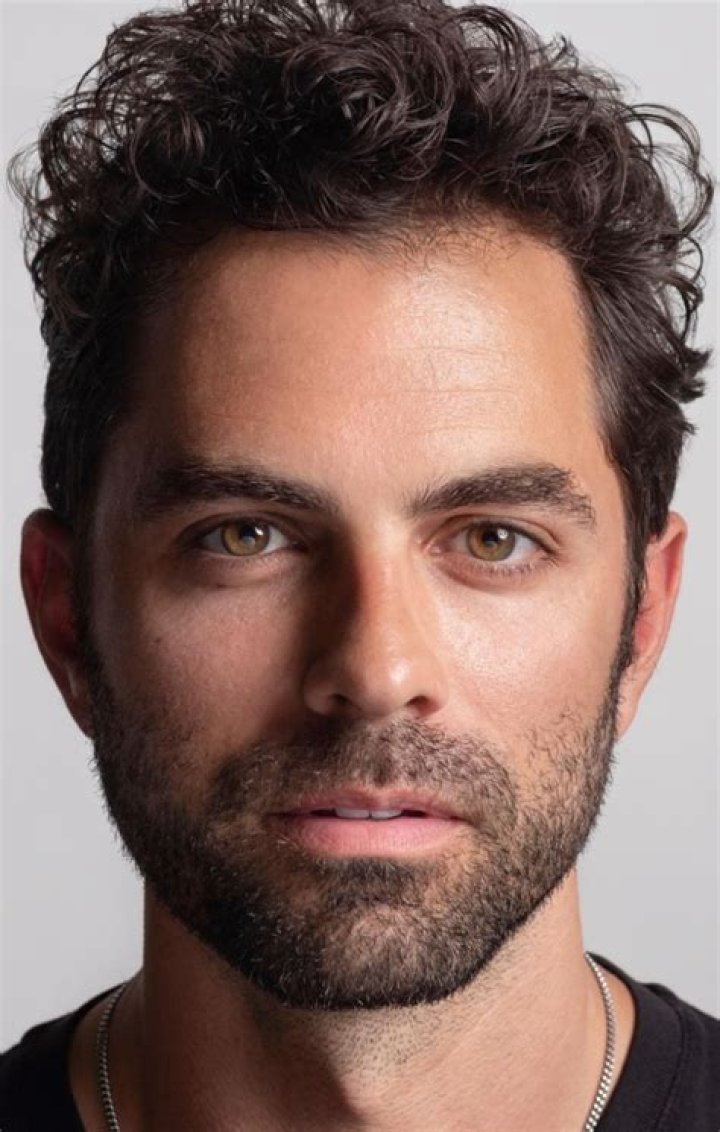 Gerardo González - Biography, Age, Wiki, Facts and Family