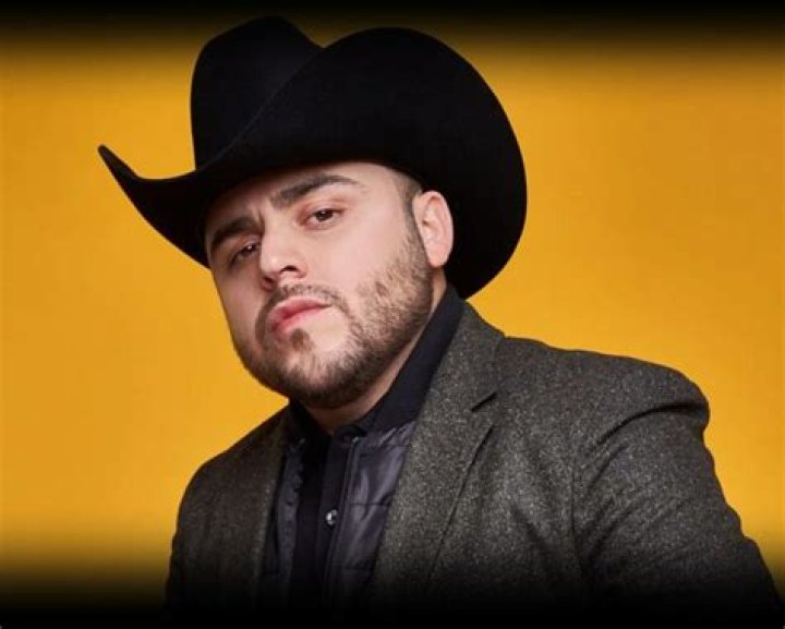 Gerardo Ortiz - Bio, Age, net worth, Wiki, Facts and Family
