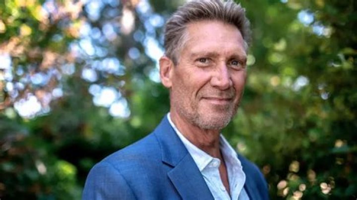 Gerry Kelly - Bio, Age, Wiki, Facts and Family