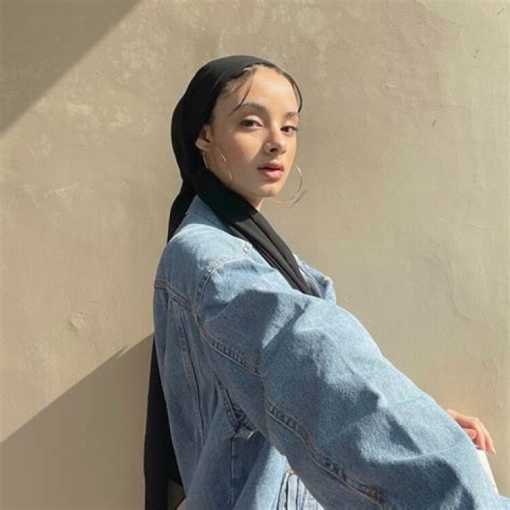 Ghina Alwi - Bio, Age, Wiki, Facts and Family