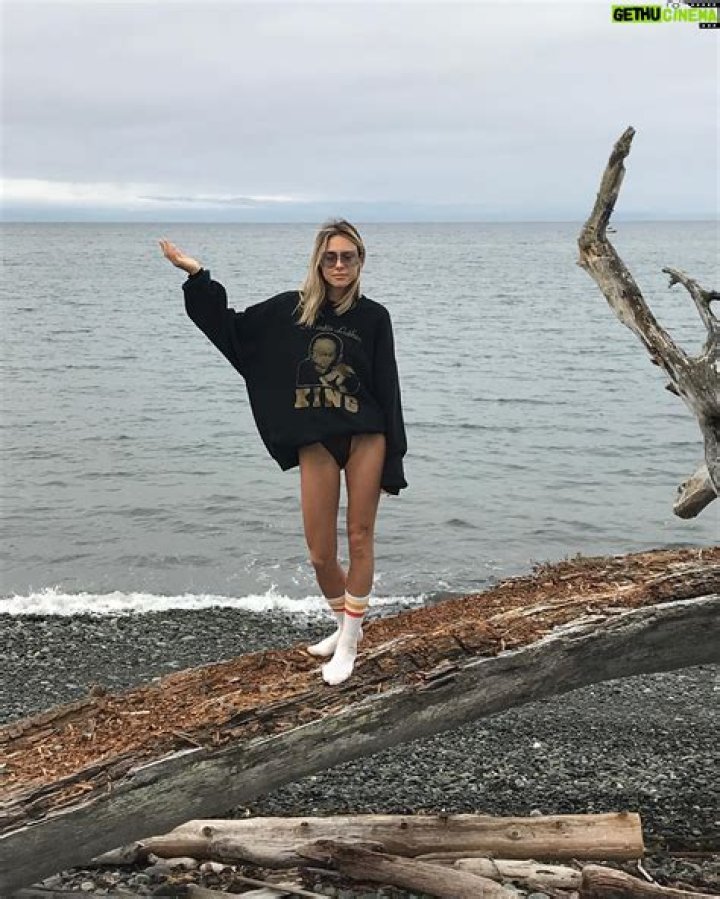 Gillian Zinser - Bio, Age, Wiki, Facts and Family