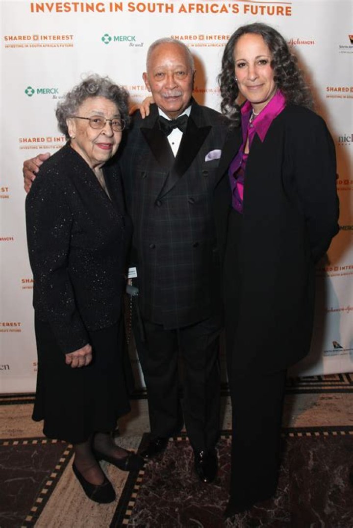 Gina Belafonte - Bio, Age, Wiki, Facts and Family