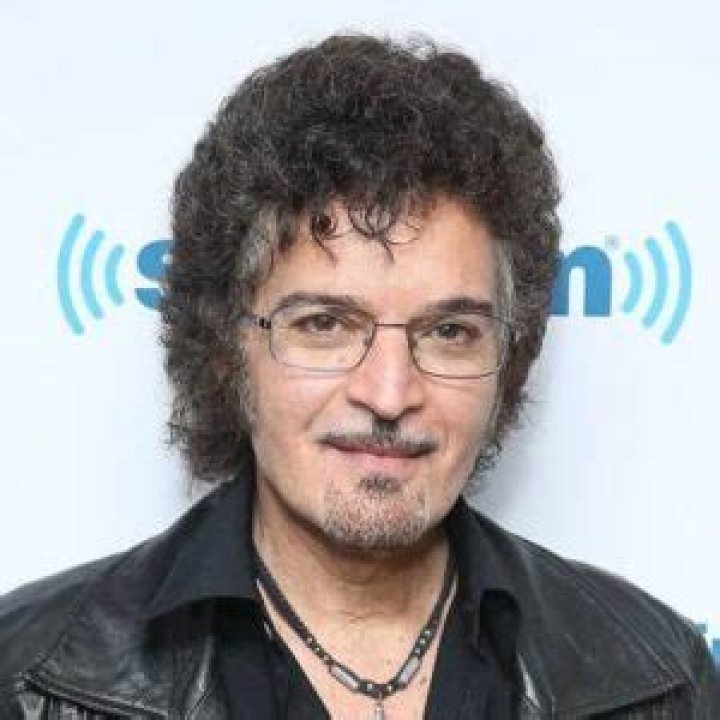 Gino Vannelli - Bio, Age, net worth, Wiki, Facts and Family