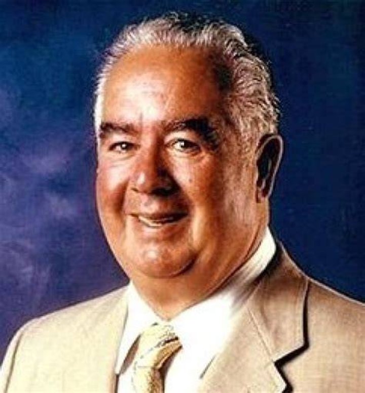 Glen Bell - Bio, Age, Wiki, Facts and Family