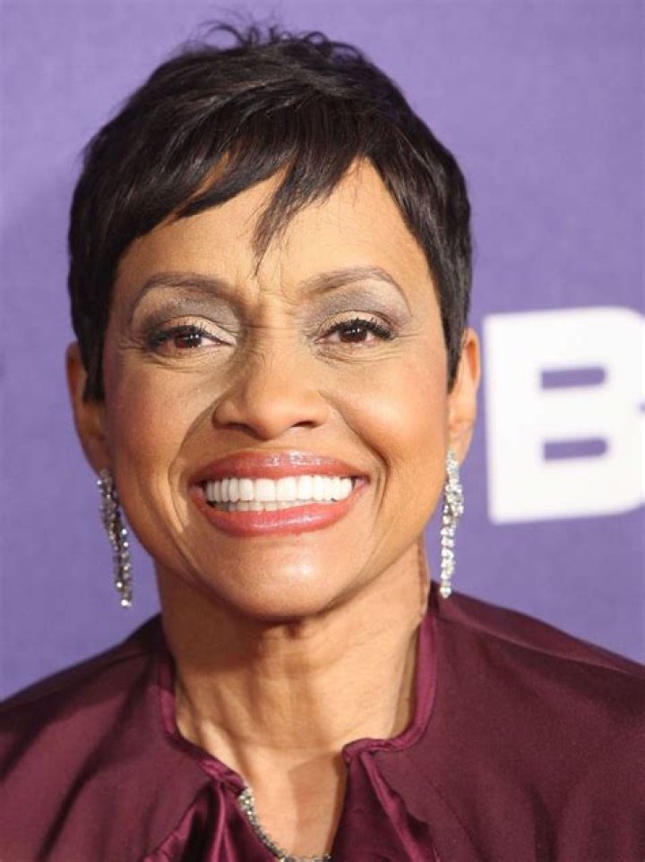 Glenda Hatchett - Bio, Age, Wiki, Facts and Family