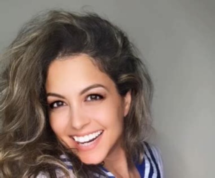 Gloria Velez - Bio, Age, Wiki, Facts and Family