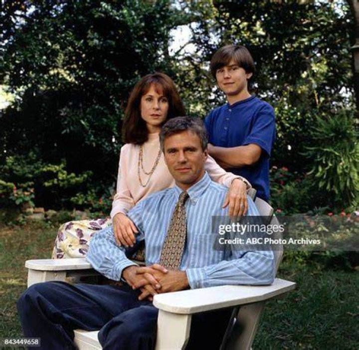 Glynnis O'Connor - Bio, Age, Wiki, Facts and Family