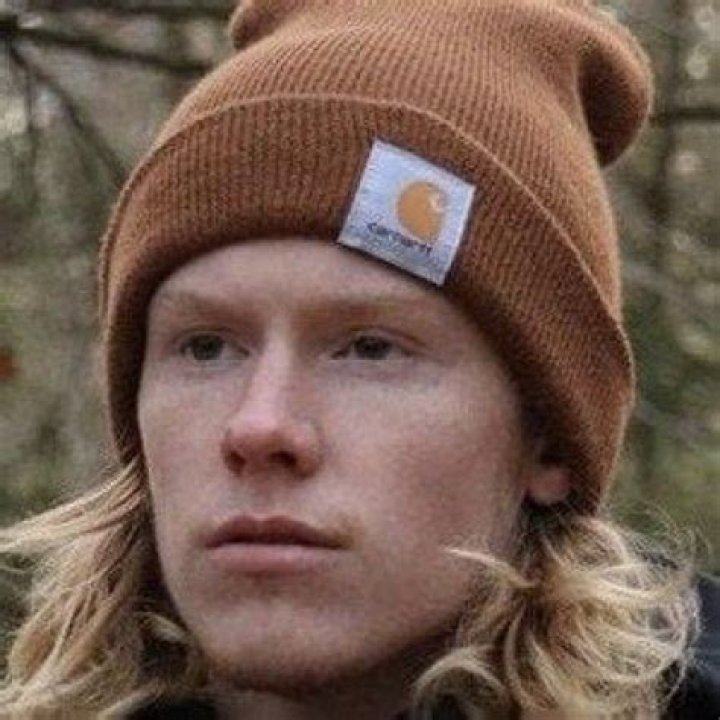 Gordon Scott - Bio, Age, Wiki, Facts and Family