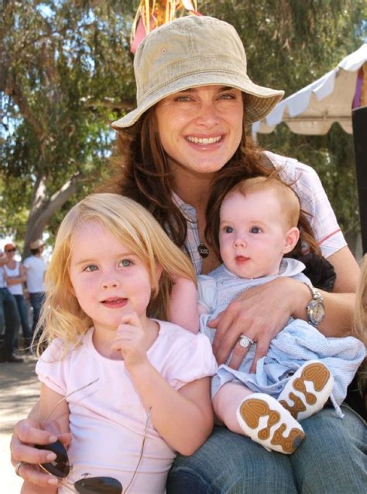 Grier Hammond Henchy - Bio, Age, Wiki, Facts and Family