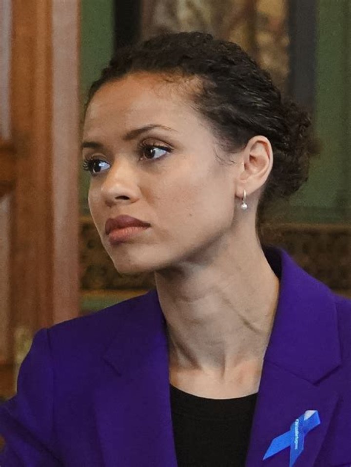 Gugu Mbatha-Raw - Bio, Age, Wiki, Facts and Family