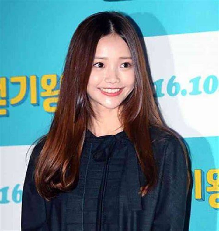 Ha Soo-young - Bio, Age, Wiki, Facts and Family
