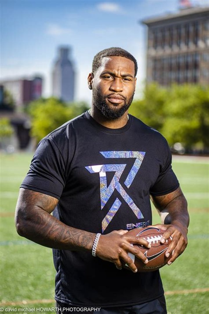 Haason Reddick - Bio, Age, weight, height, Wiki, Facts and Family