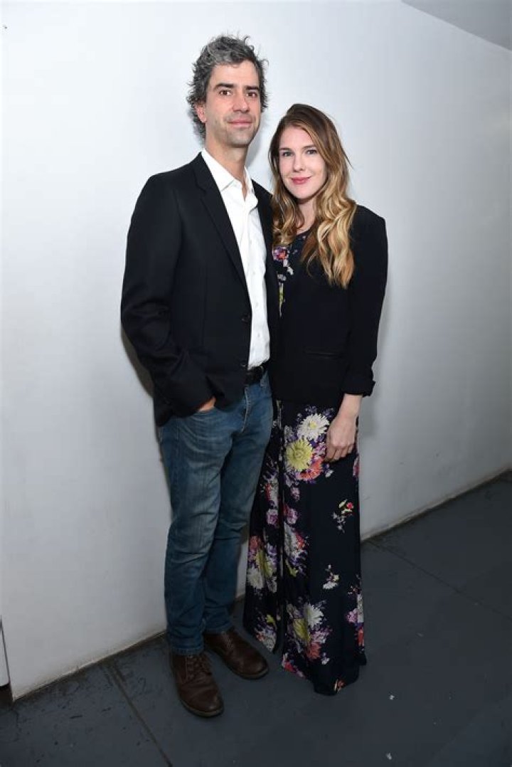 Hamish Linklater - Bio, Age, net worth, height, Wiki, Facts and Family