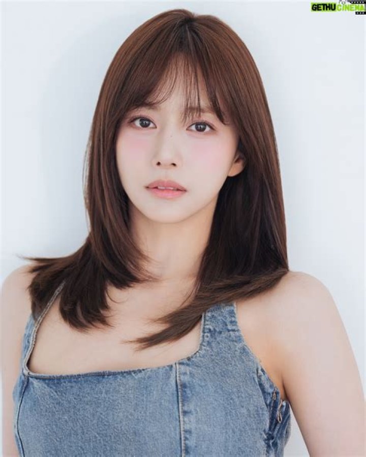 Han Bo-reum - Bio, Age, Wiki, Facts and Family