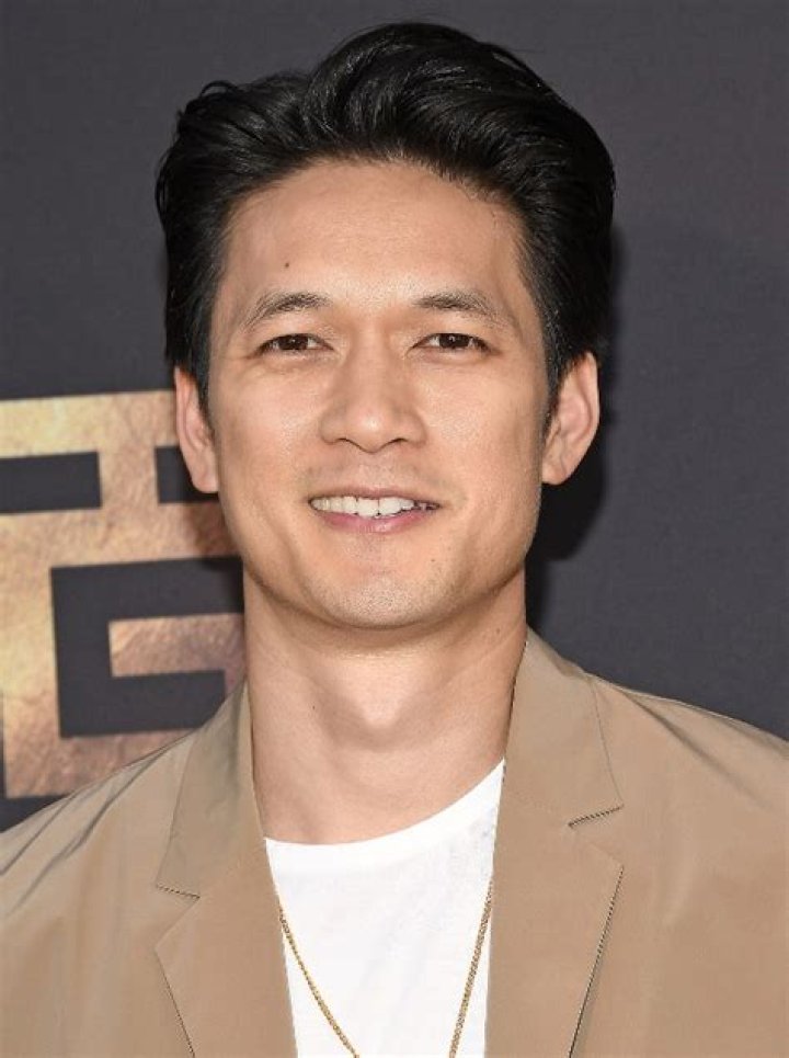 Harry Shum Jr. - Bio, Age, height, weight, Wiki, Facts and Family