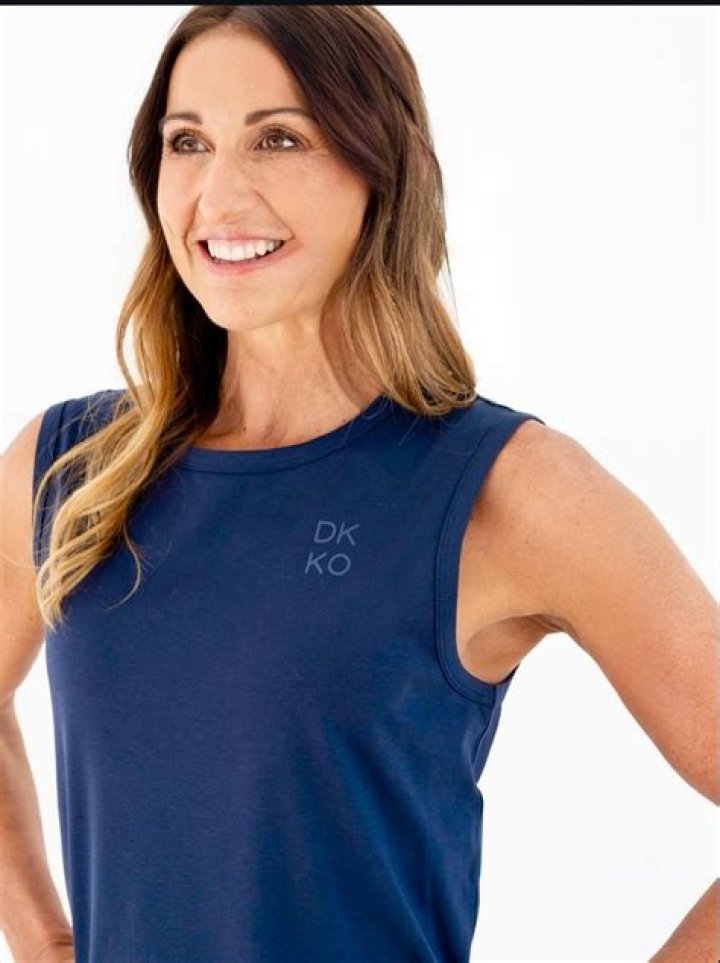 Hayley Lewis - Bio, Age, Wiki, Facts and Family