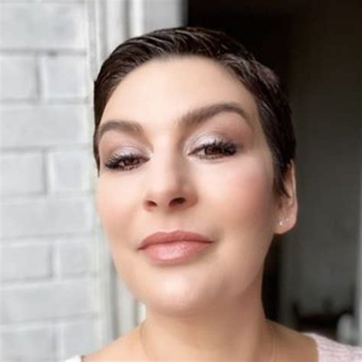 Helene Legastelois - Bio, Age, Wiki, Facts and Family