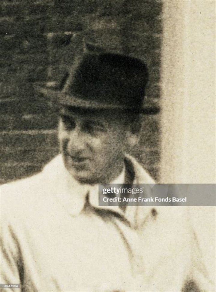 Hermann van Pels - Bio, Age, siblings, Wiki, Facts and Family