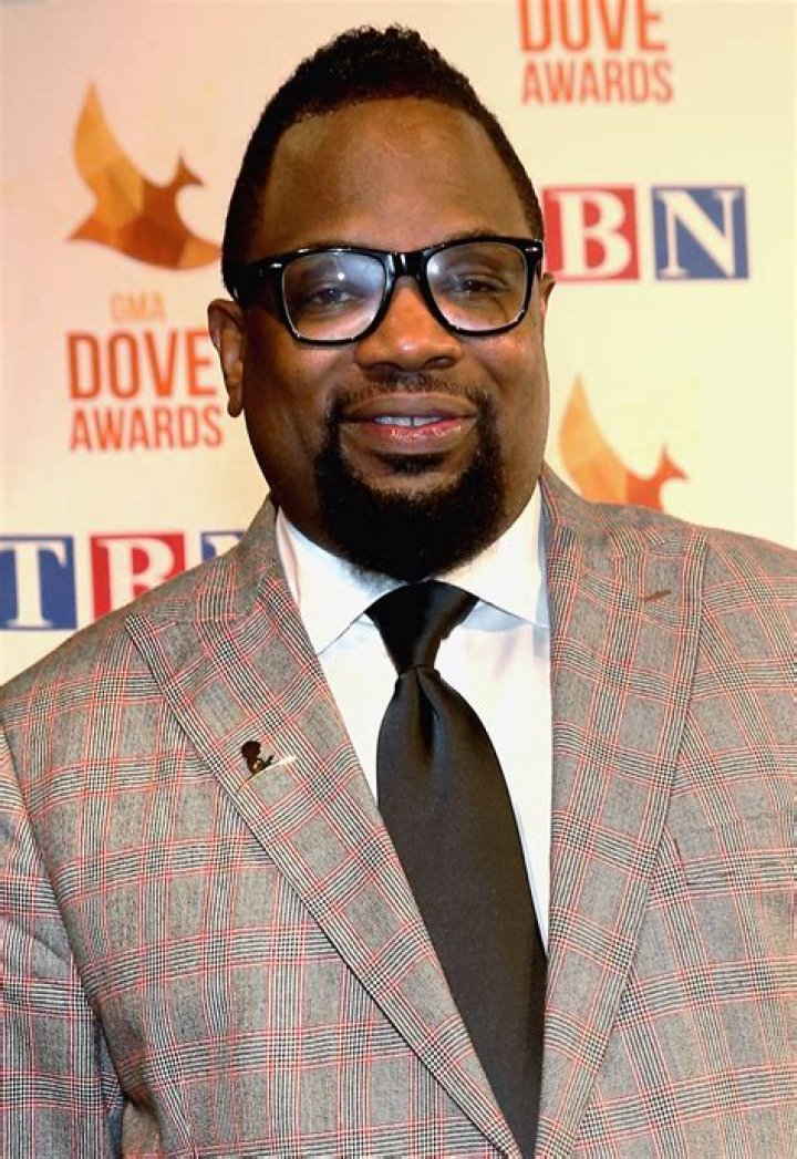 Hezekiah Walker - Bio, Age, net worth, Wiki, Facts and Family