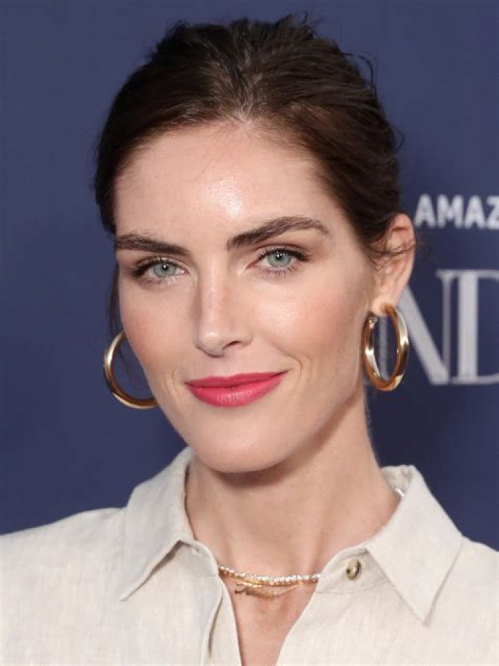 Hilary Rhoda - Bio, Age, Wiki, Facts and Family