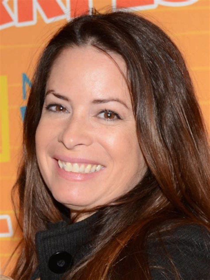 Holly Marie Combs - Bio, Age, Wiki, Facts and Family