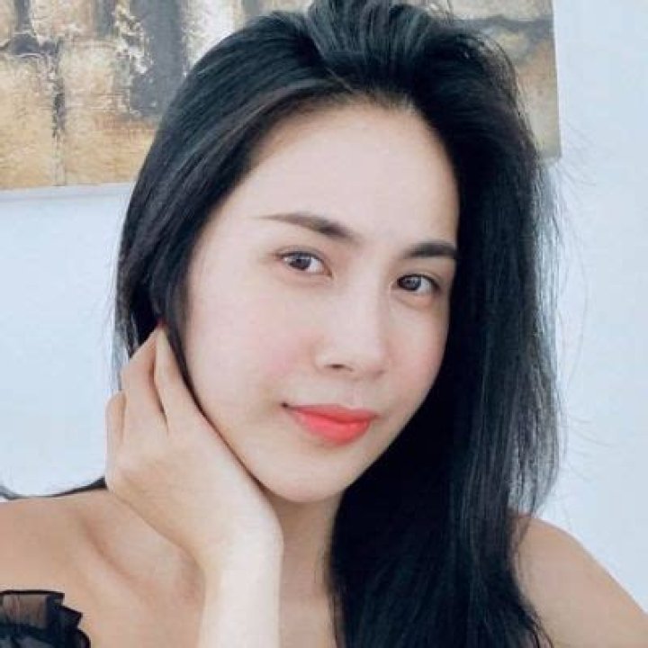 hua tunan - Bio, Age, Wiki, Facts and Family